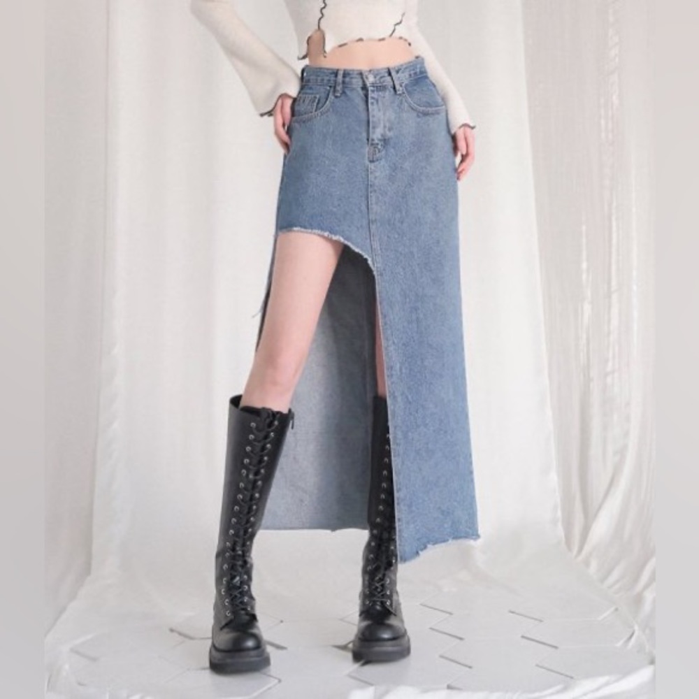 Unbalanced Long Denim Skirt (Blue)